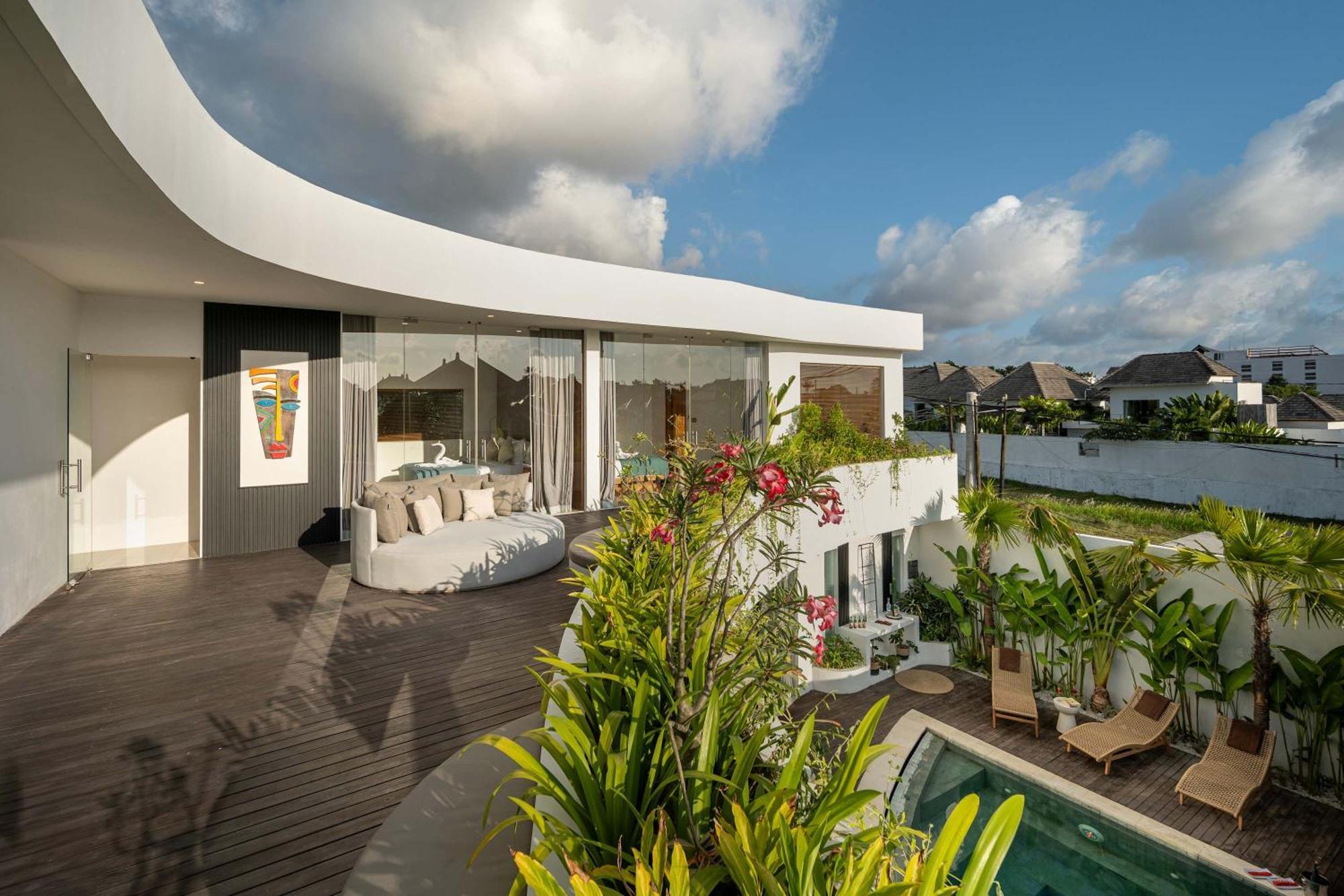 Rumah liburan Soluna Luxury 4bd With Pool & Zen Vibes *