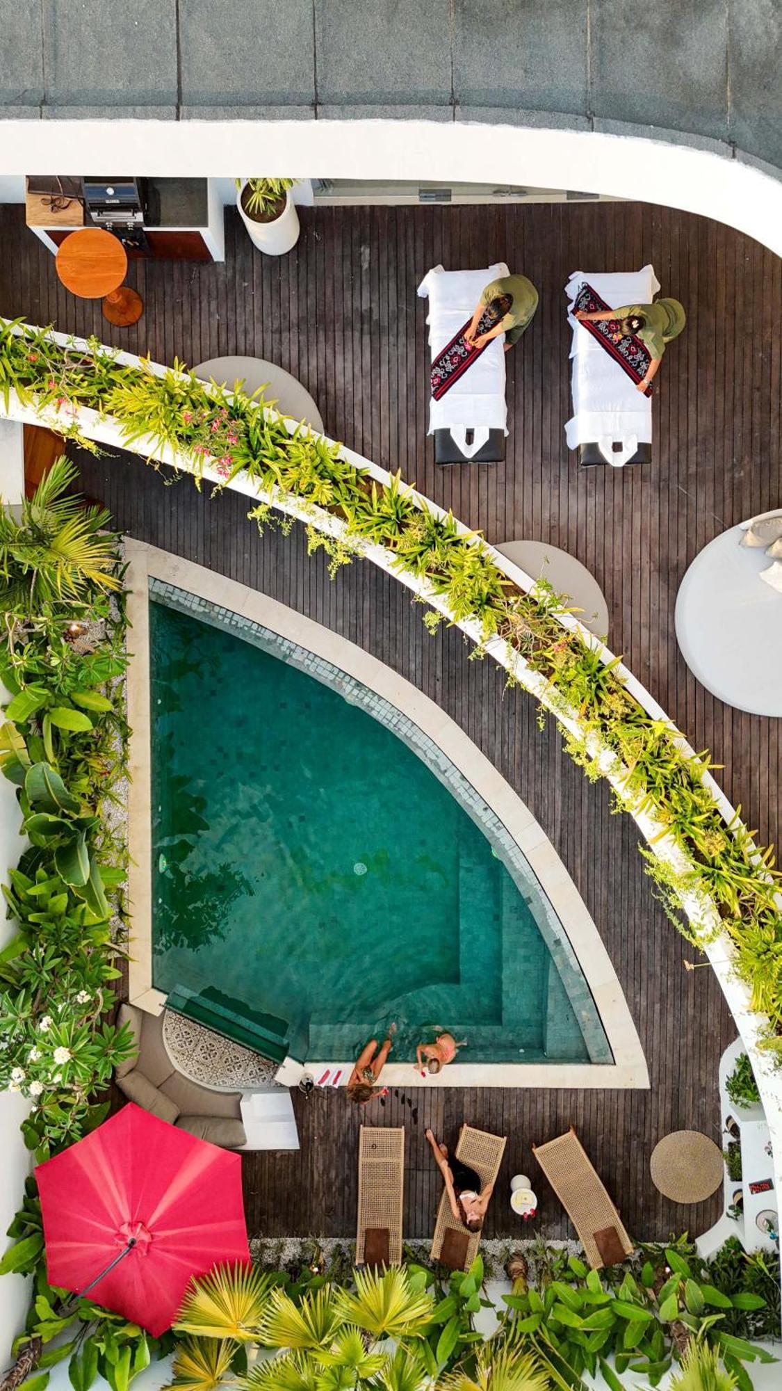 Rumah liburan Soluna Luxury 4bd With Pool & Zen Vibes *