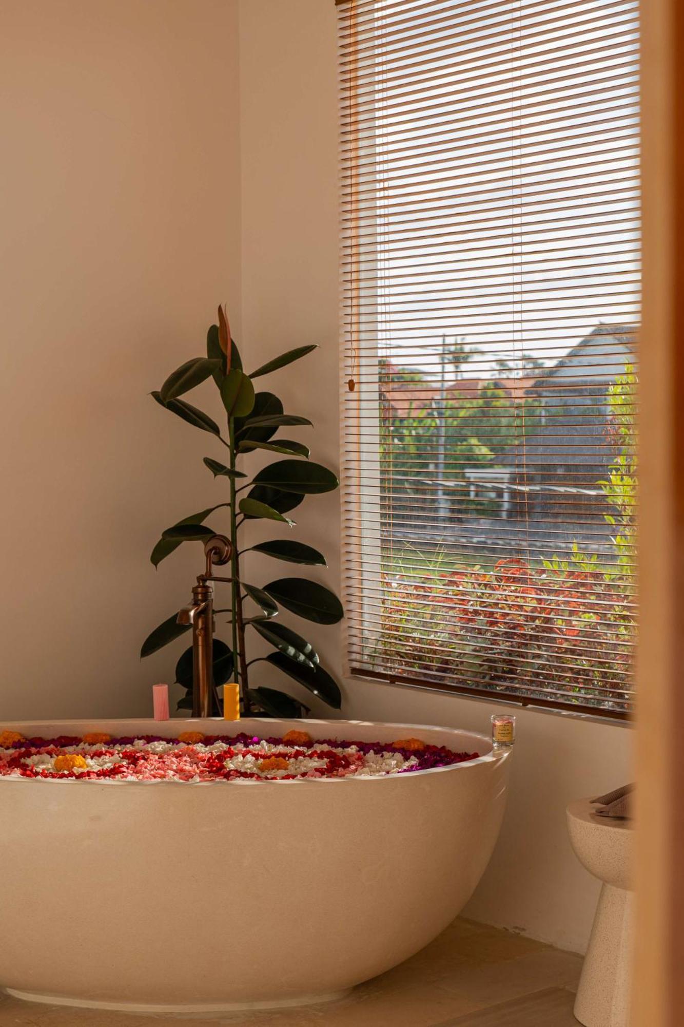 Soluna Luxury 4bd With Pool & Zen Vibes Holiday home Seminyak (Bali)