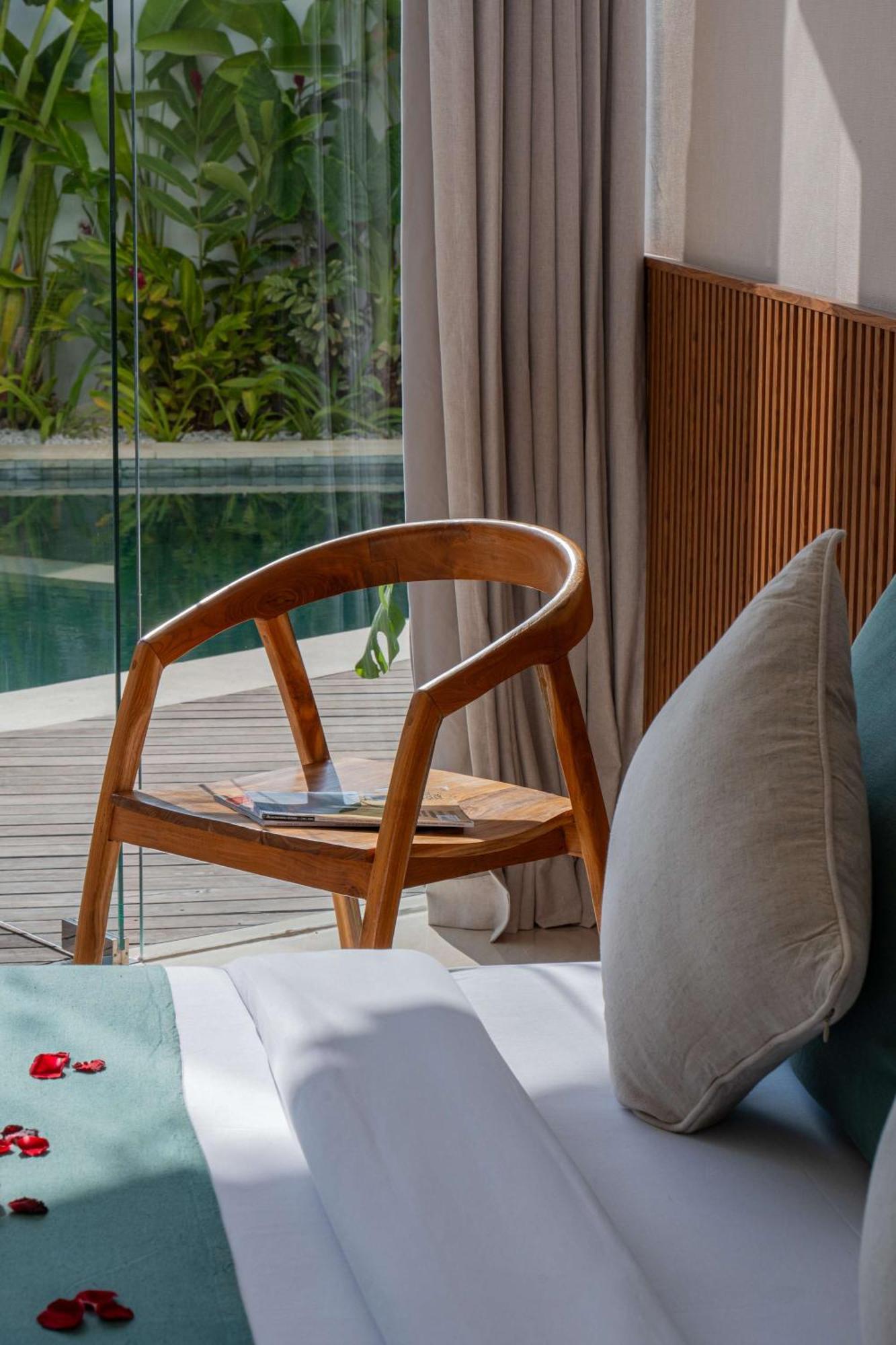 Soluna Luxury 4bd With Pool & Zen Vibes Seminyak (Bali)